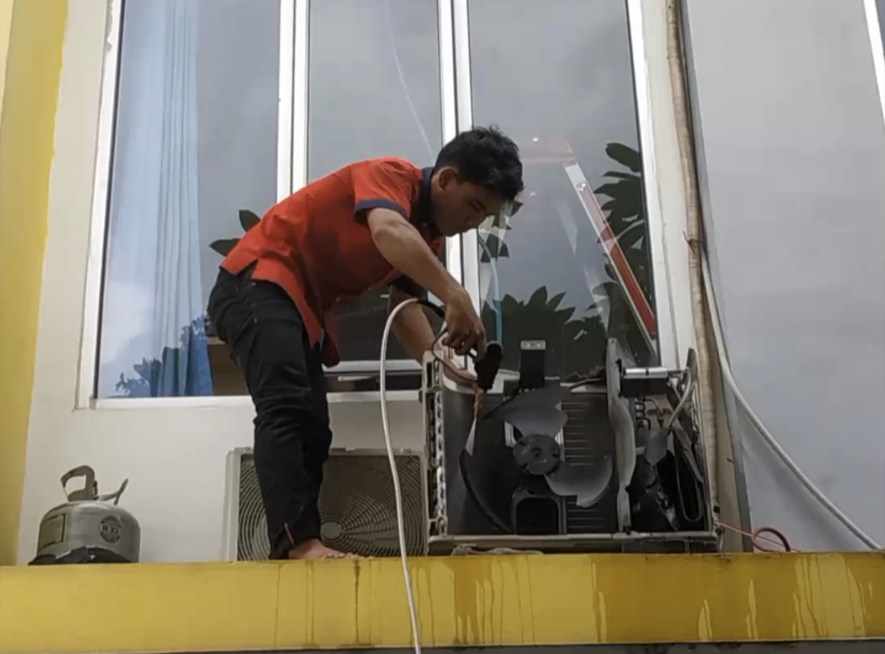 service ac terdekat surabaya teknik
